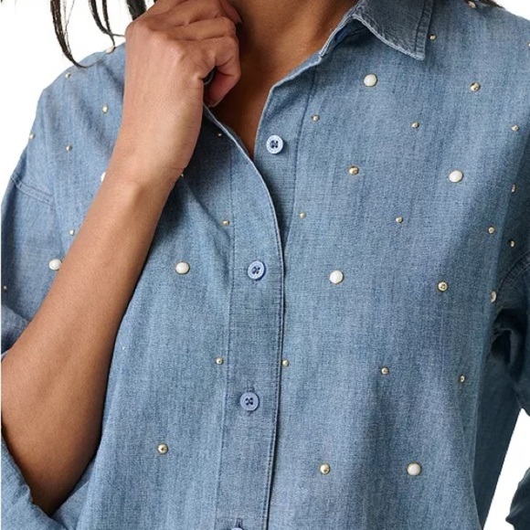 Karl Lagerfeld - NWT Imitation Pearl Blue Wash Button Down Denim Shirt Medium - Picture 2 of 16